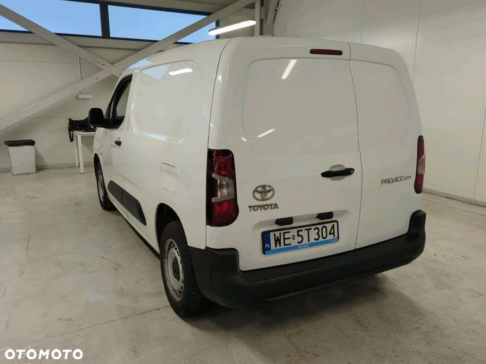 Toyota Proace City - 3
