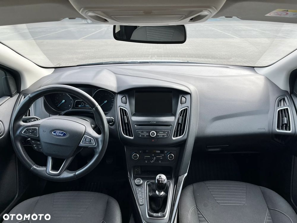 Ford Focus - 15