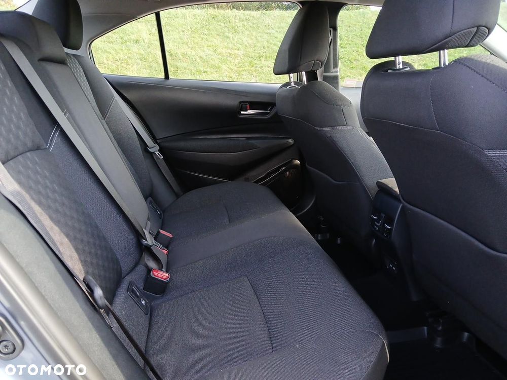 Toyota Corolla 1.8 Hybrid Comfort - 10