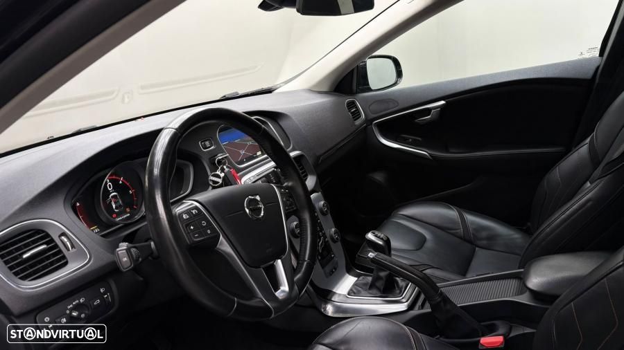 Volvo V40 D2 Ocean Race - 8