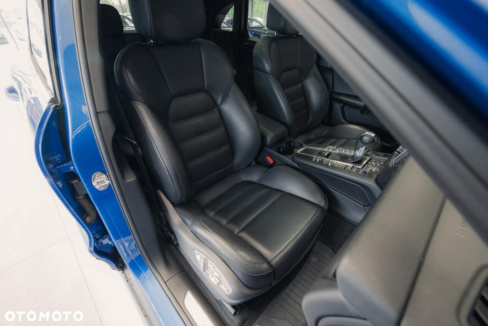 Porsche Macan S - 16