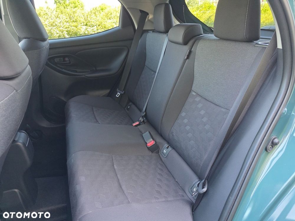 Toyota Yaris Hybrid 1.5 Style - 18