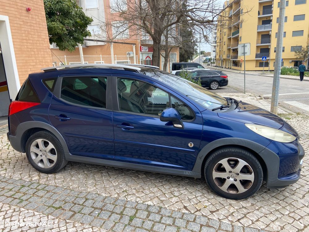 Peugeot 207 SW 1.6 HDi Outdoor FAP - 2