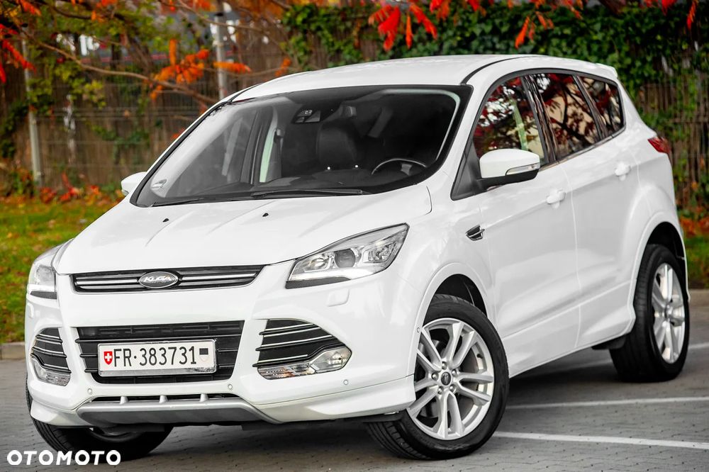 Ford Kuga 1.6 EcoBoost 4x4 Titanium - 5