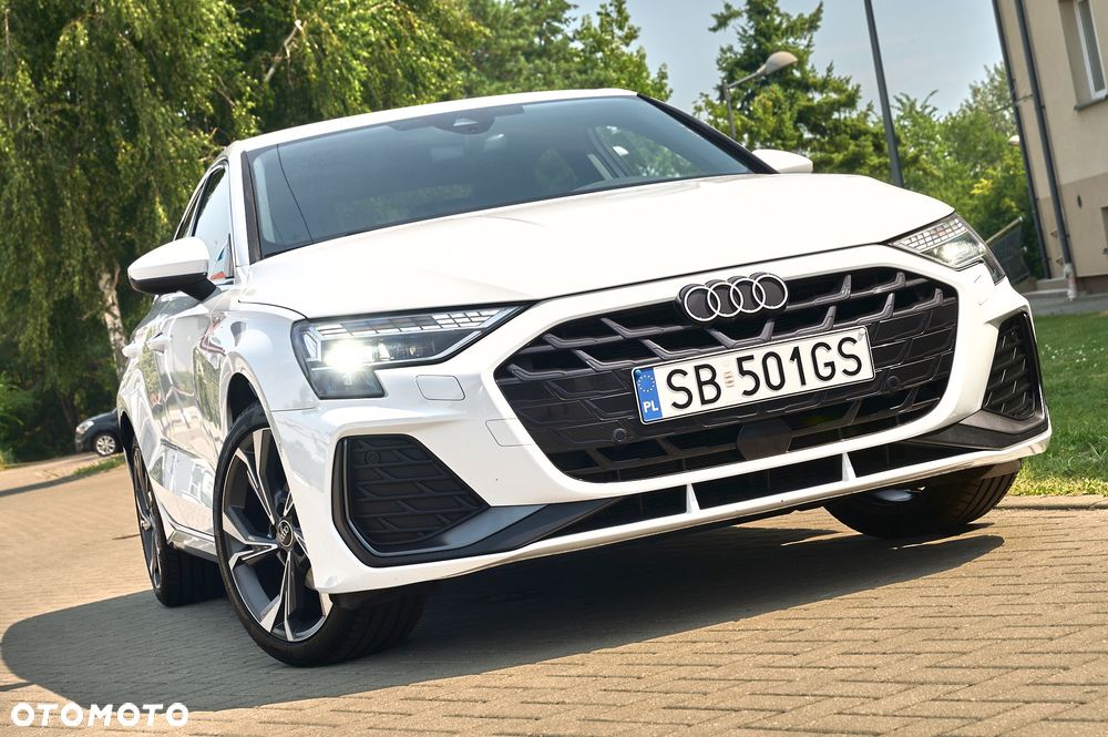 Audi A3 Limousine 35 TFSI mHEV S Line S tronic - 11