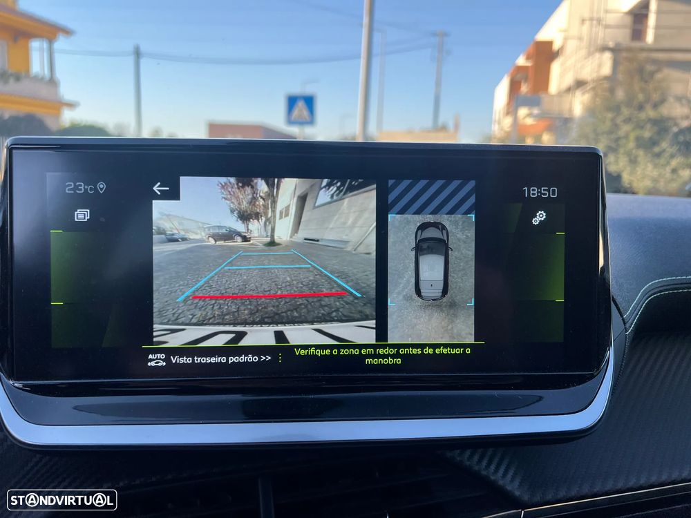 Peugeot 208 PureTech 100 GT - 21