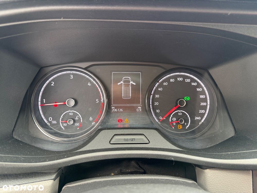 Volkswagen Transporter - 28