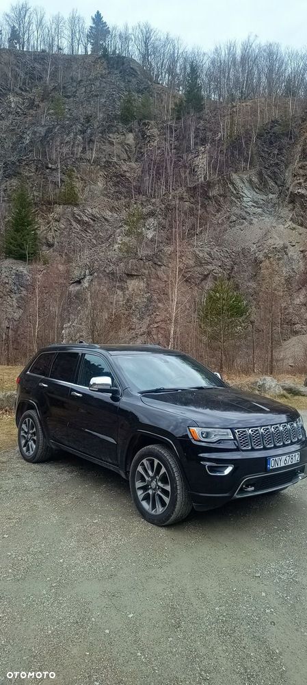 Jeep Grand Cherokee - 11