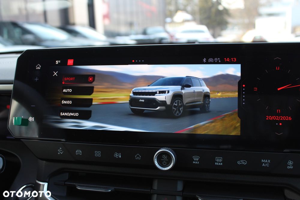 Jeep Compass 73.7kWh First Edition FWD - 19