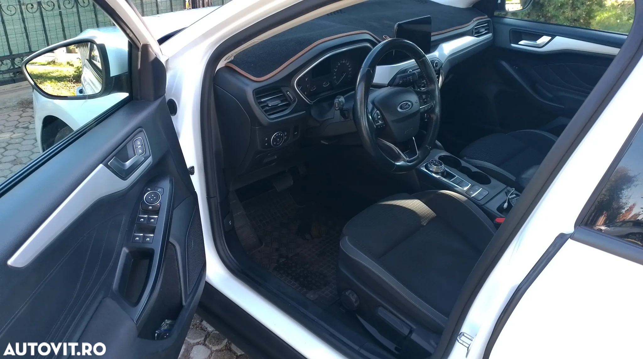 Ford Focus 1.0 EcoBoost Trend Edition - 4