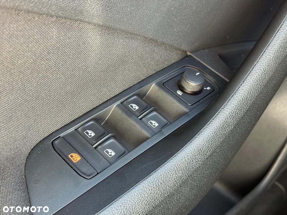 Skoda Kamiq 1.0 TSI Ambition DSG - 28