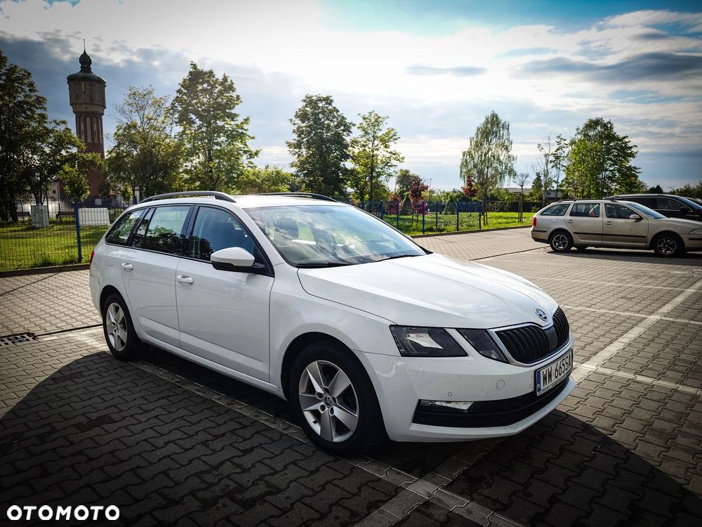 Skoda Octavia 1.6 TDI SCR Ambition - 3