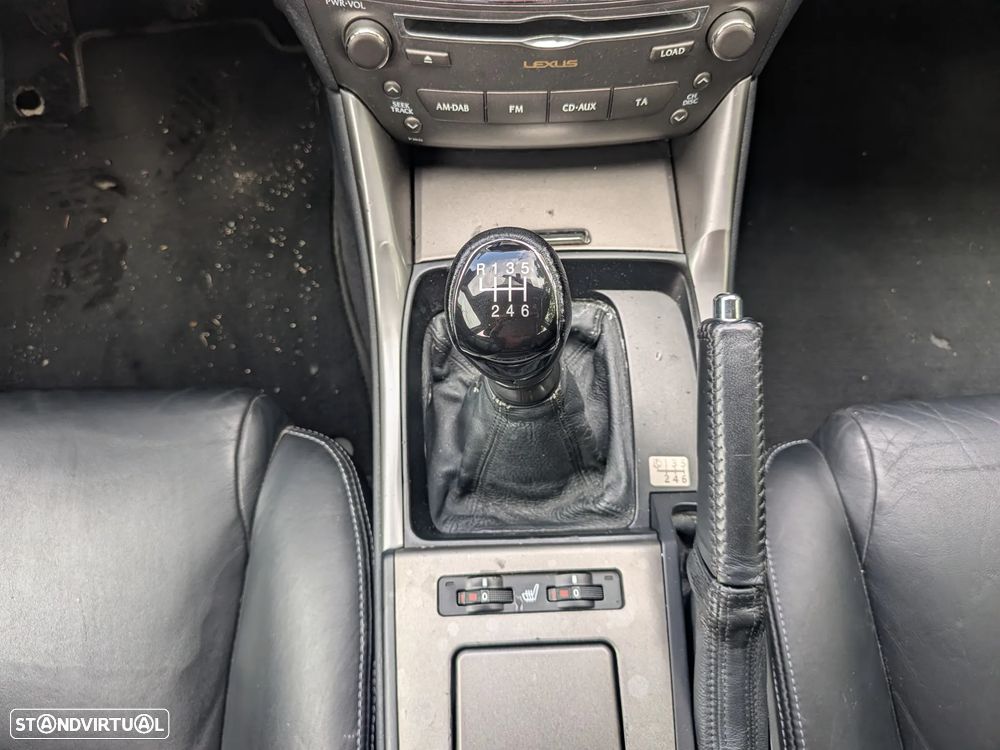 Lexus IS 220 d Executive 5G - 16