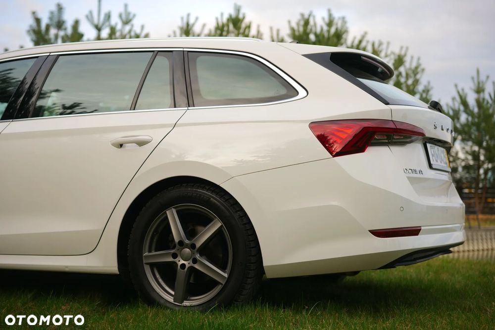 Skoda Octavia 2.0 TDI Style - 4