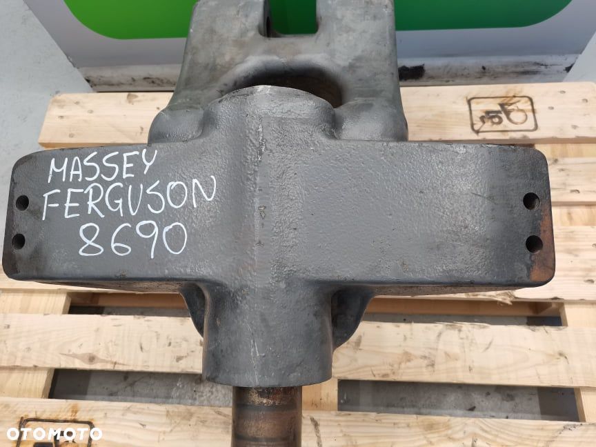 Wahacz Massey Ferguson 8690 7700103261 - 3