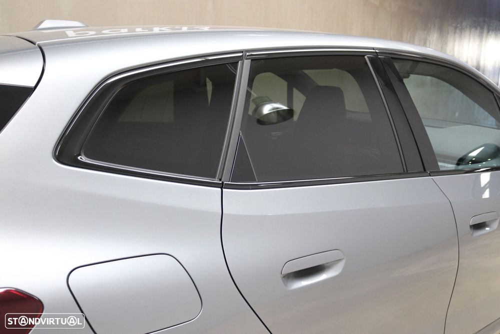 BMW 225xe Active Tourer e xDrive Pack Desportivo M - 9