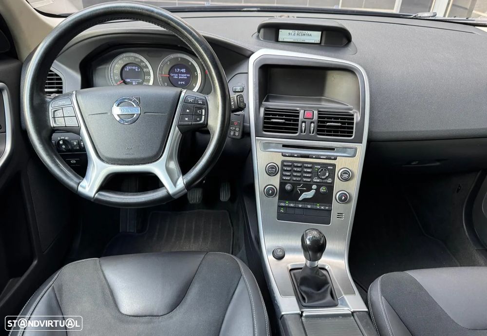 Volvo XC 60 2.0 D3 Drive V.Ocean Race Start/Stop - 10