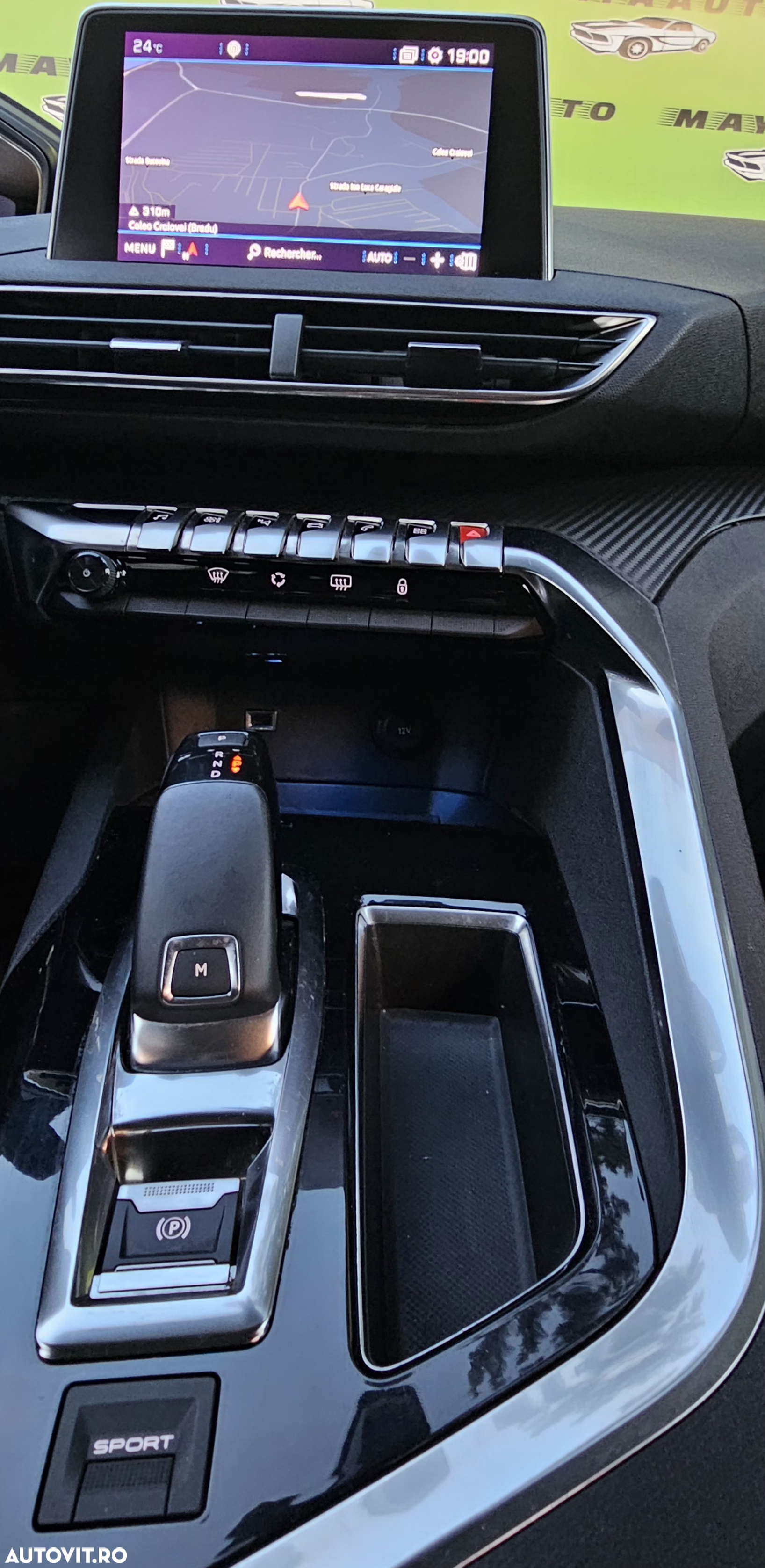 Peugeot 3008 1.2 PureTech Turbo S&S EAT6 Active - 17