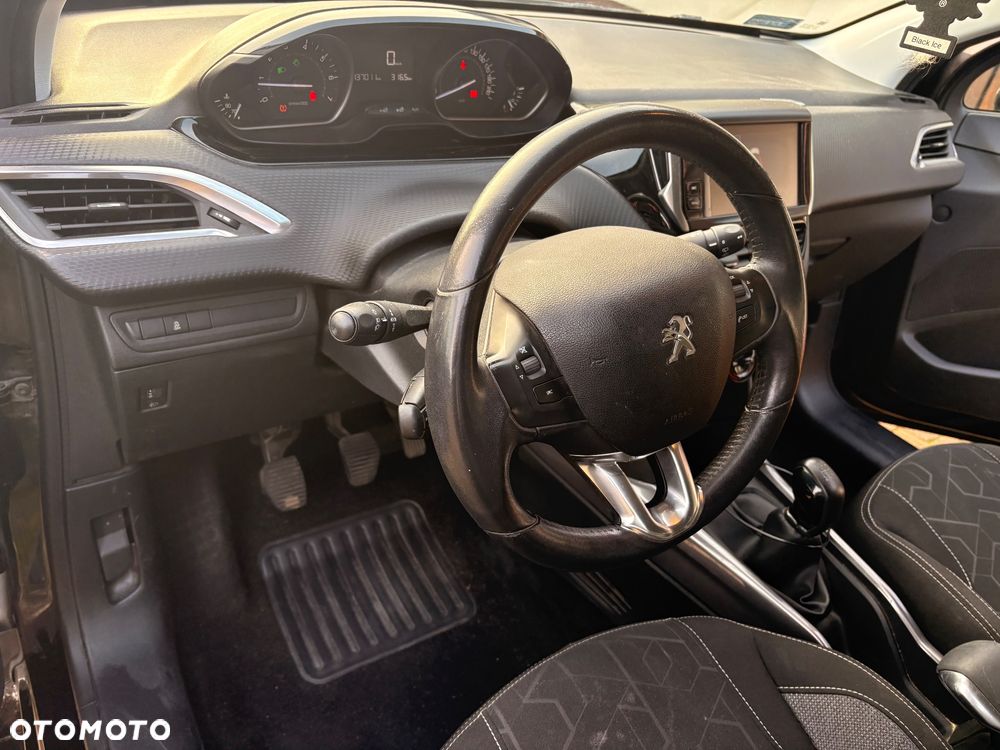 Peugeot 2008 PureTech 82 Active - 20