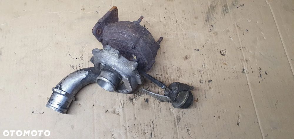 Turbina turbosprężarka Renault Scenic II 1.9 DCI 8200369581 - 2