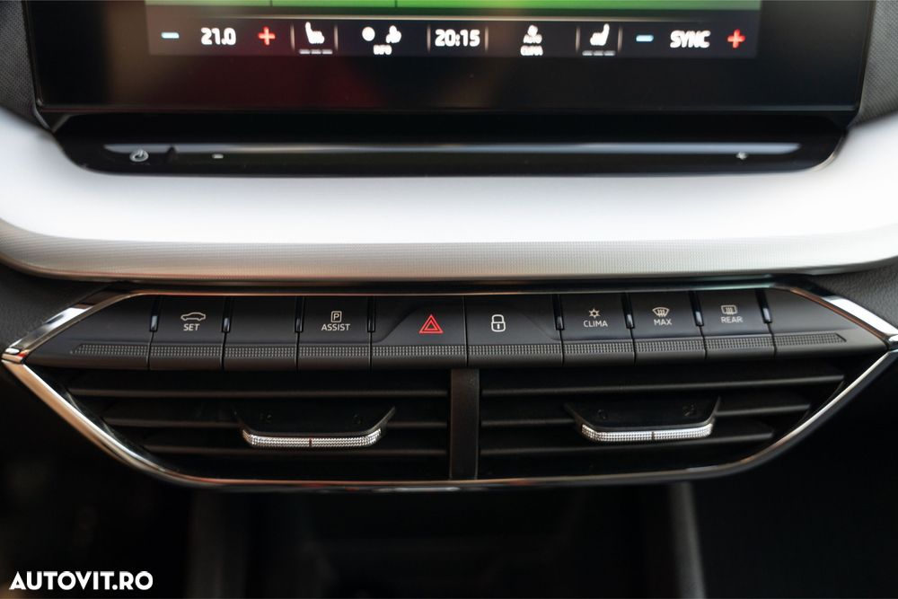 SKODA Octavia 2022 — imagine 22