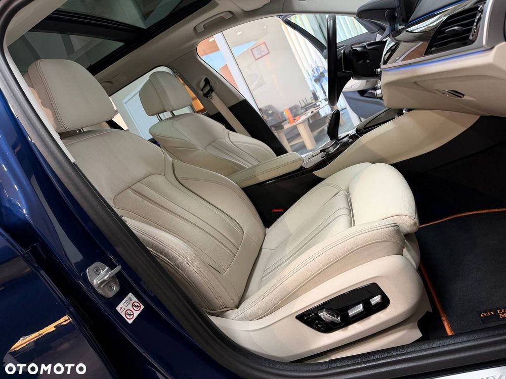BMW Seria 5 530e PHEV M Sport - 37