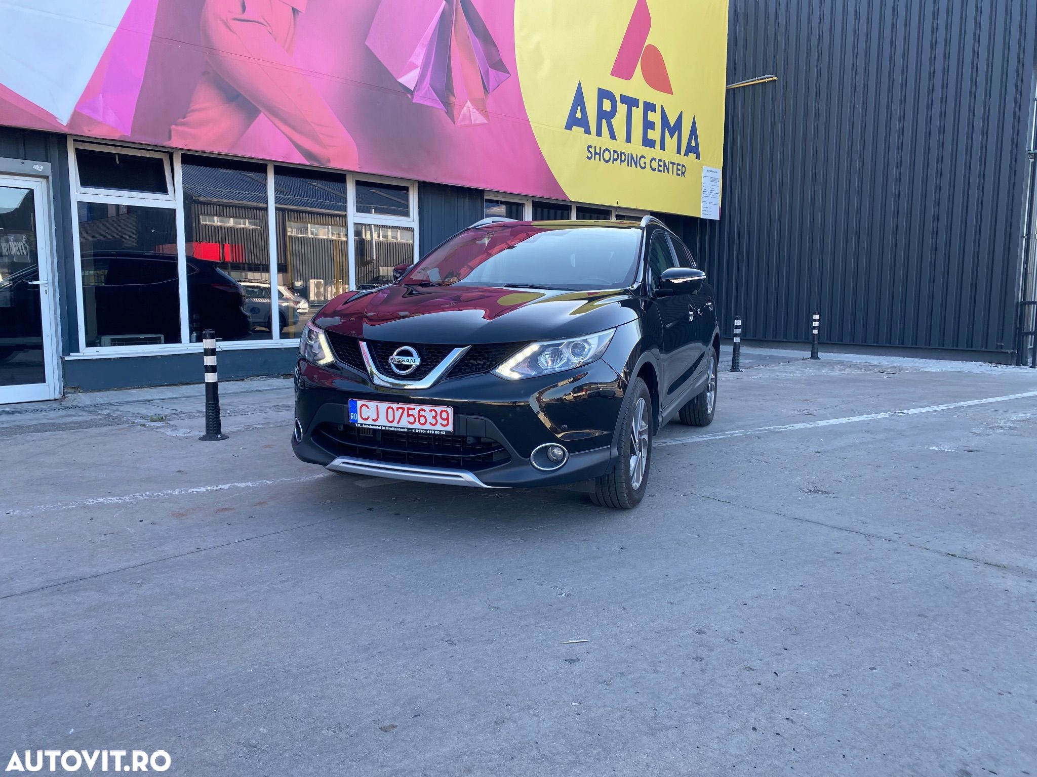 Nissan Qashqai 1.6 DCI TEKNA+ - 1