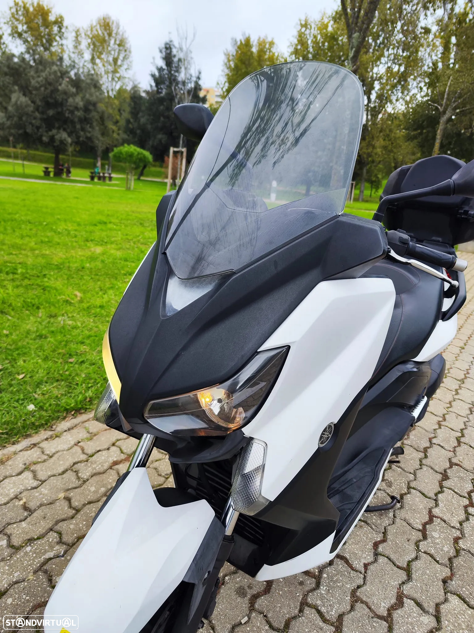 Yamaha X-Max 250 - 3