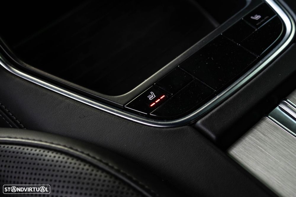 Porsche Panamera 4 S - 38