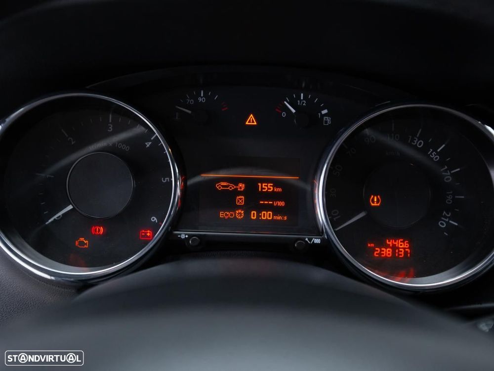 Peugeot 3008 - 18