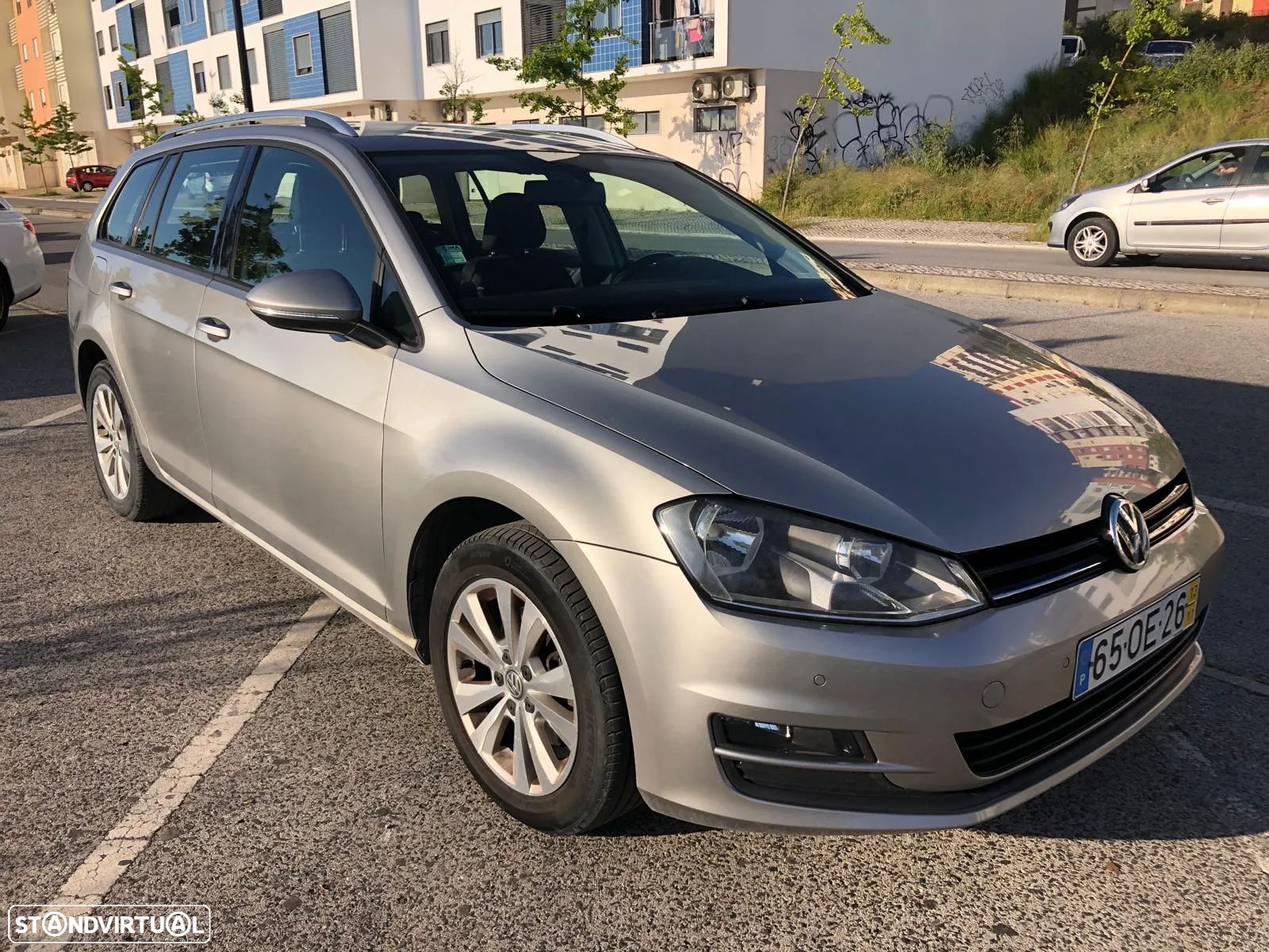 VW Golf Variant 1.6 TDi Confortline - 1