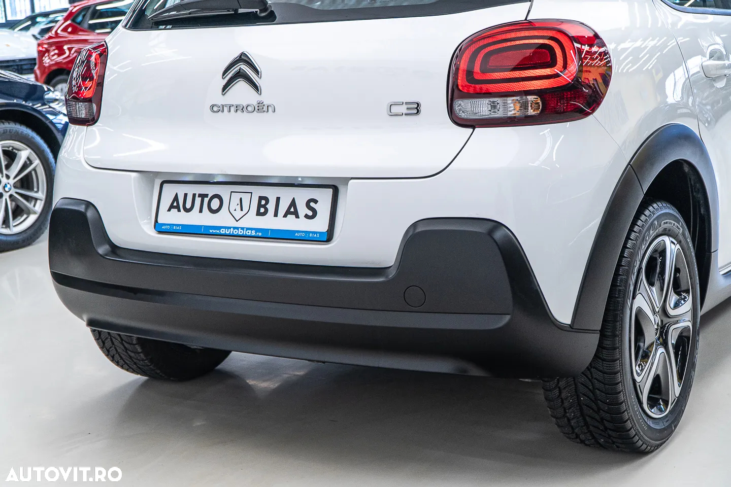Citroën C3 1.2 PureTech S&S BVM5 Shine - 13