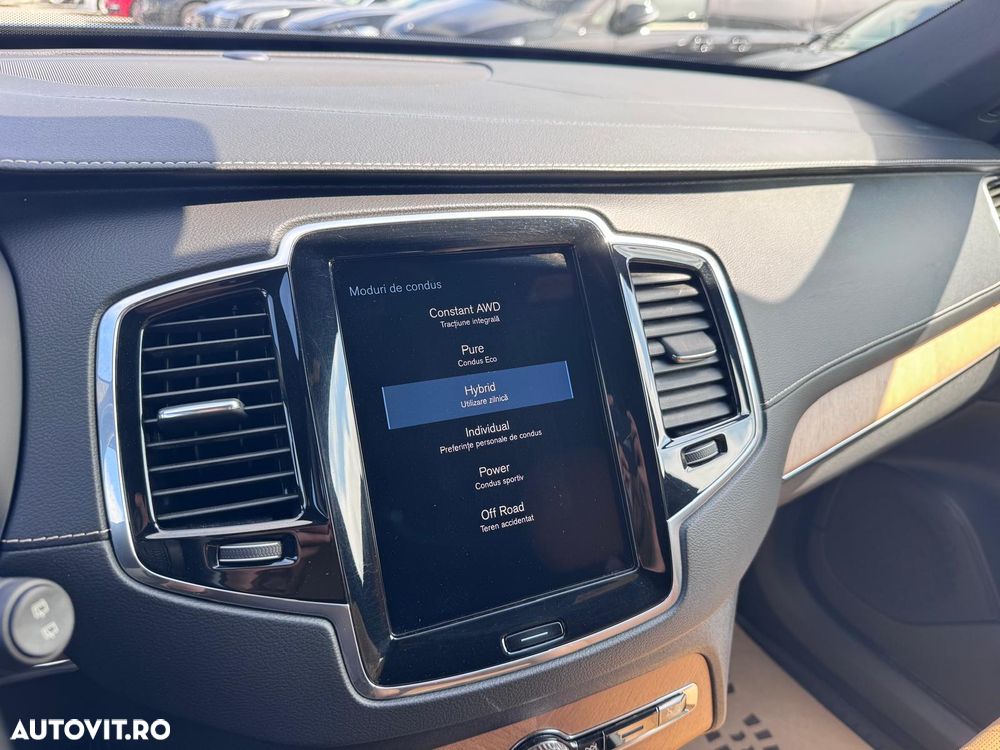 Volvo XC 90 T8 eAWD R-Design - 34