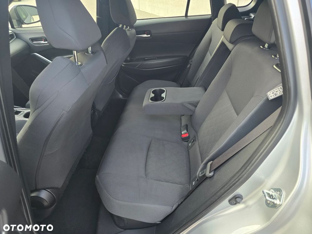Toyota Corolla Cross 2.0 Hybrid Comfort - 27