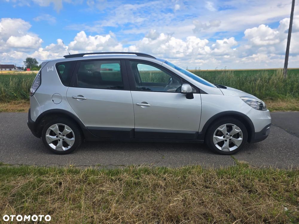 Renault Scenic dCi 110 Xmod Paris - 4