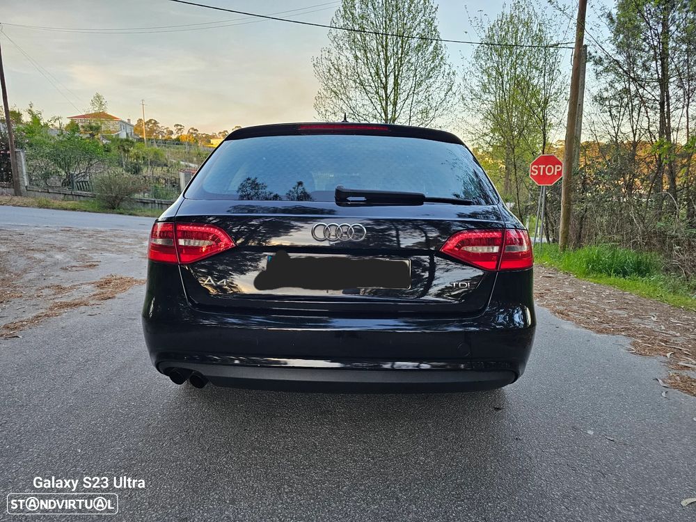 Audi A4 Avant 2.0 TDi - 6