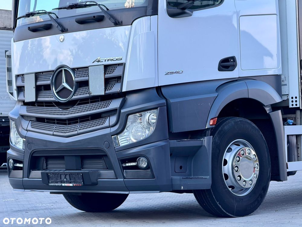 Mercedes-Benz ACTROS 2540 / FIRANKA / WINDA / 20 EUROPALET / OŚ PODNOSZONA / AUTOMAT / E6 / 2018 ROK / NISKI PRZEBIEG / SPROWADZONY - 12