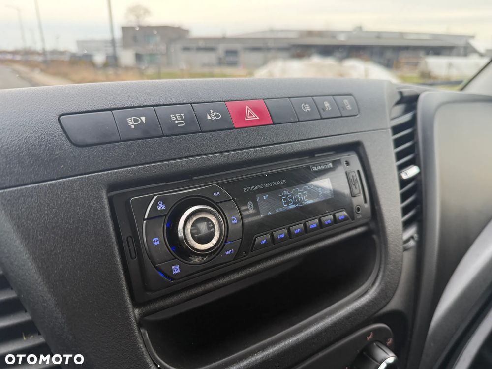 Iveco Daily 35S17 - 11