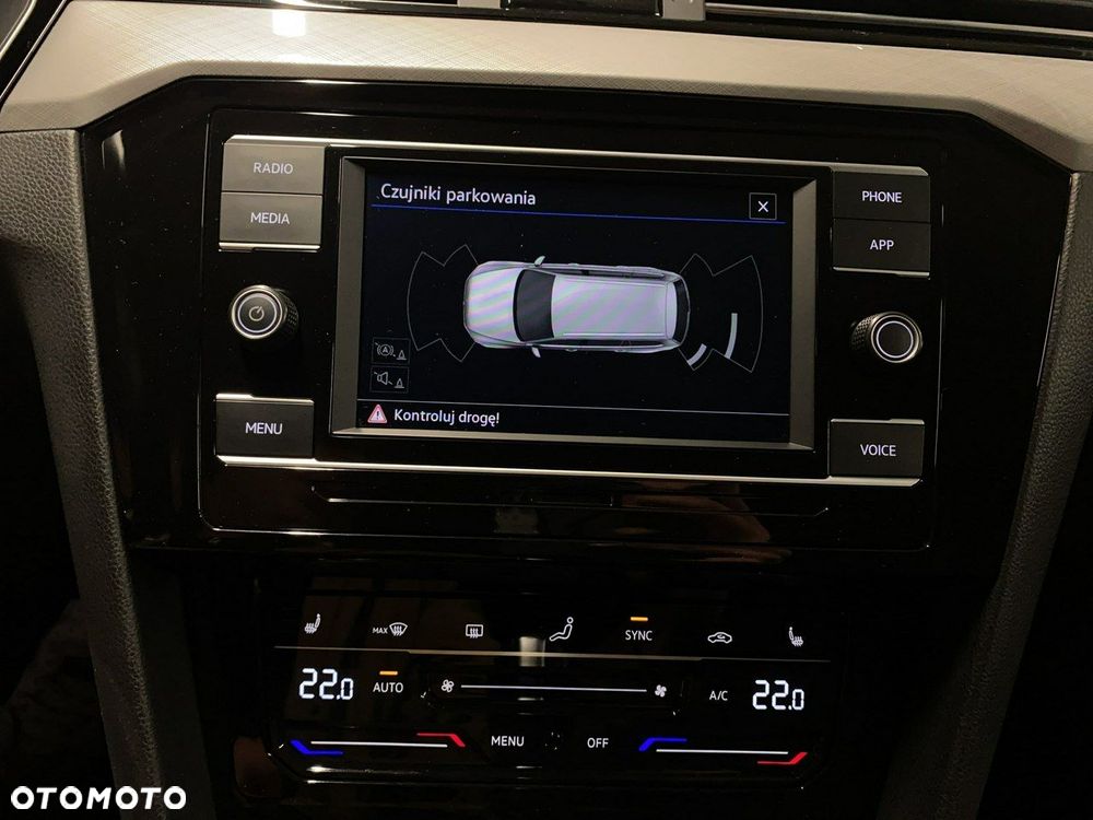 Volkswagen Passat Variant - 35