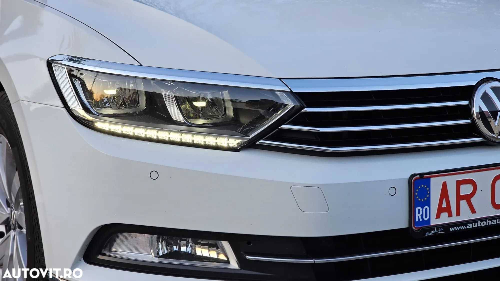 Volkswagen Passat Variant 2.0 TDI DSG (BlueMotion Technology) Highline - 8