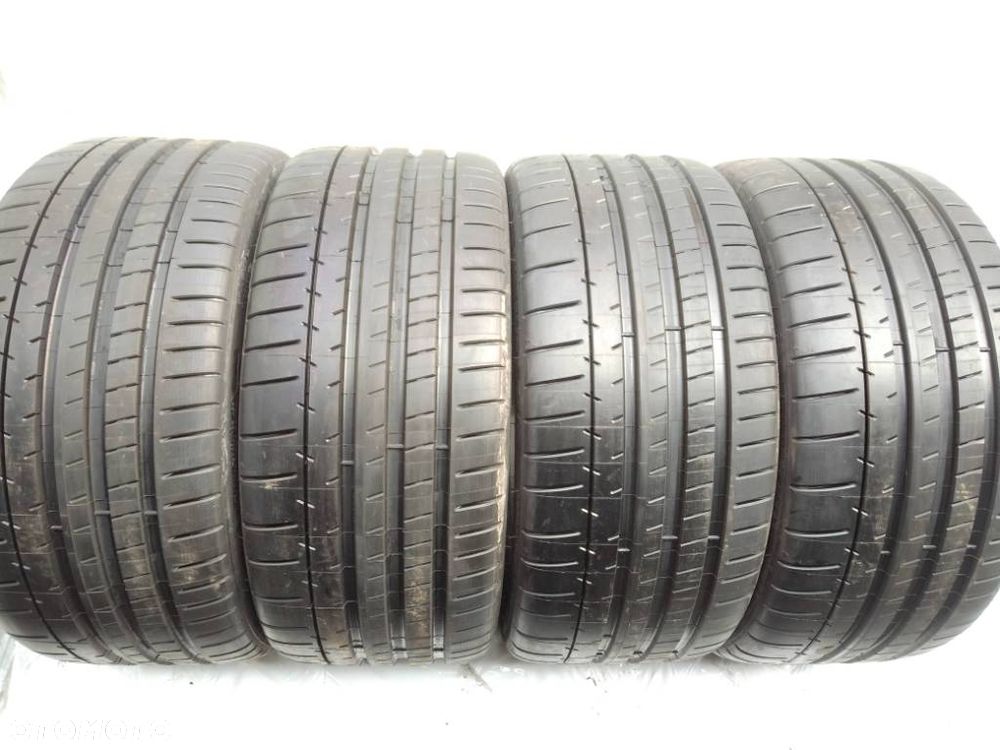 Michelin Pilot Super Sport 245/35 ZR19 93Y 2025 - 1