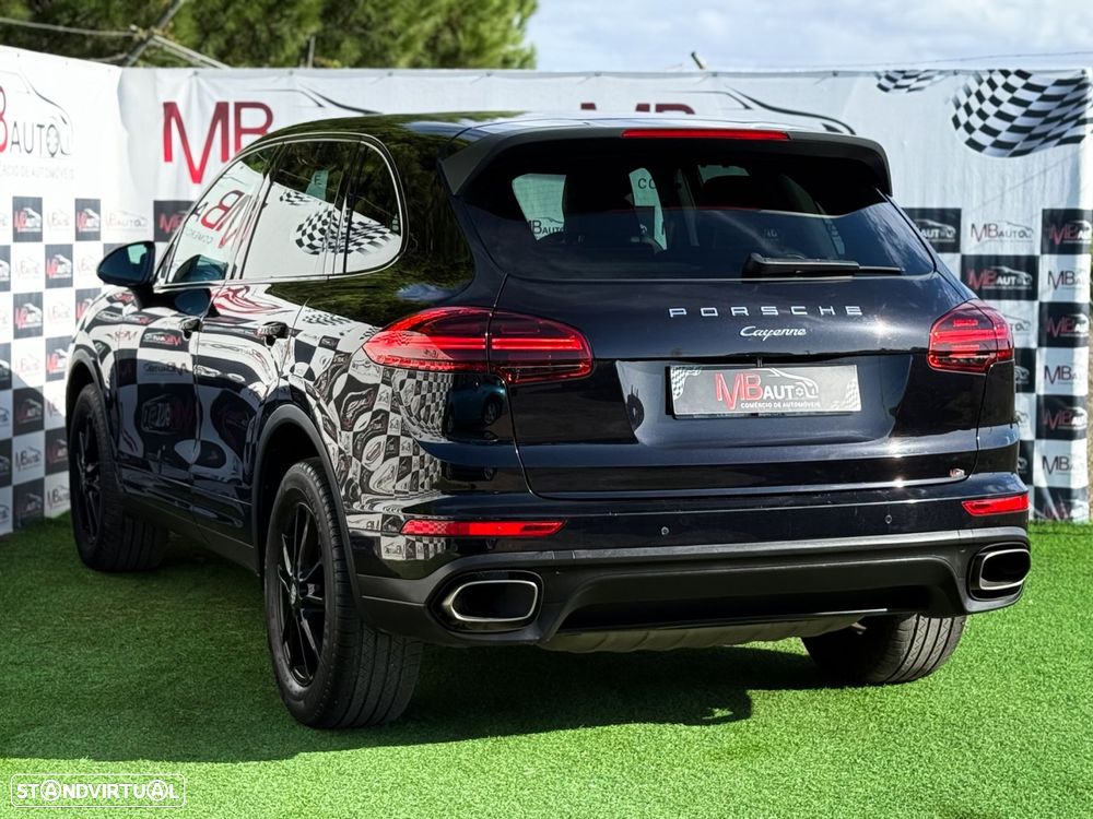 Porsche Cayenne Platinum Edition - 6