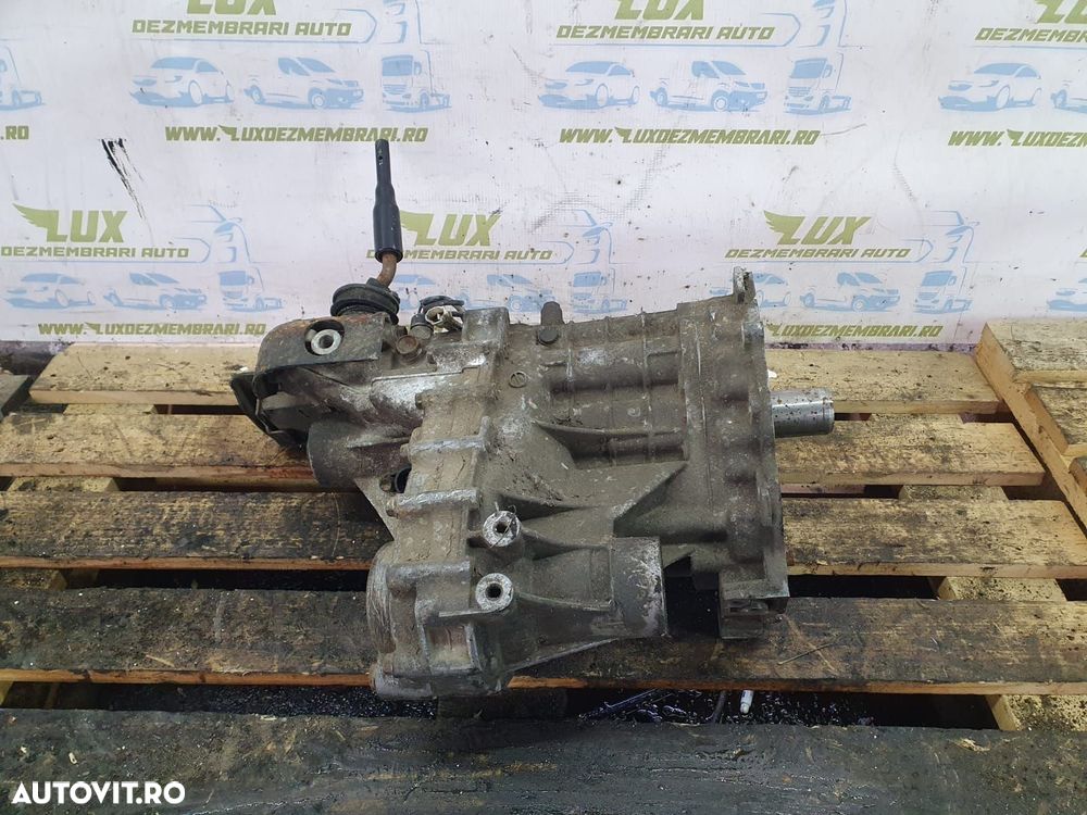 Reductor cutie transfer 2.0 TD Suzuki Grand Vitara 1 [1998 - 2005] - 1