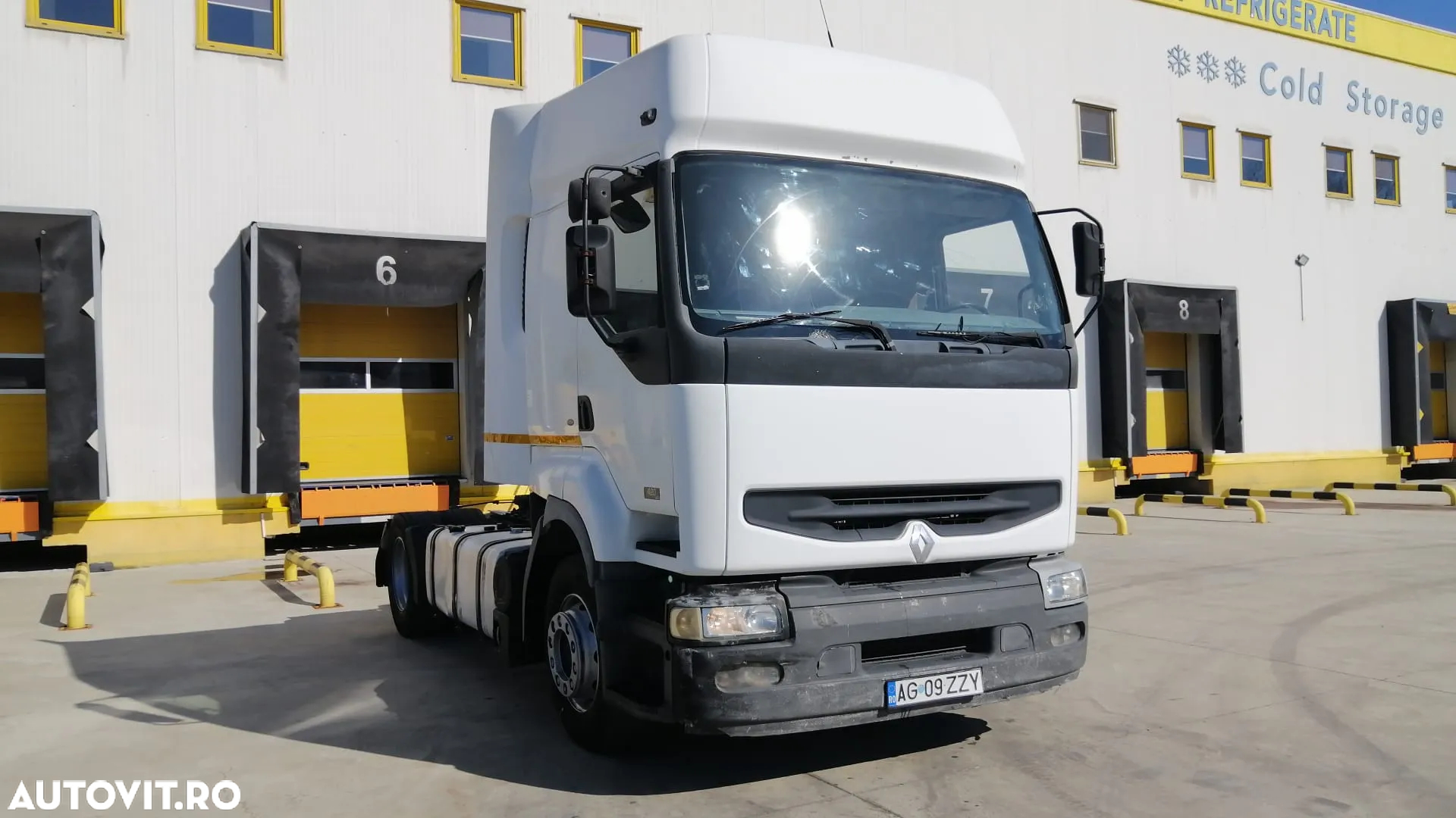 Renault Premium 420 DCI Standard Tractor, Manual ZF - 2