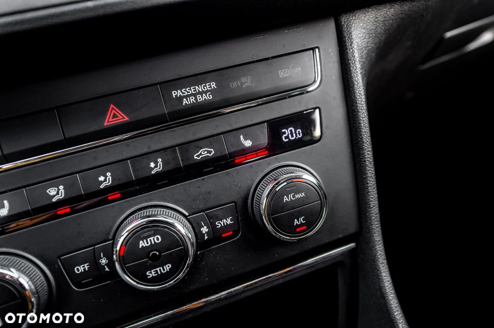 Seat Leon 1.8 TSI Start&Stop DSG FR - 29