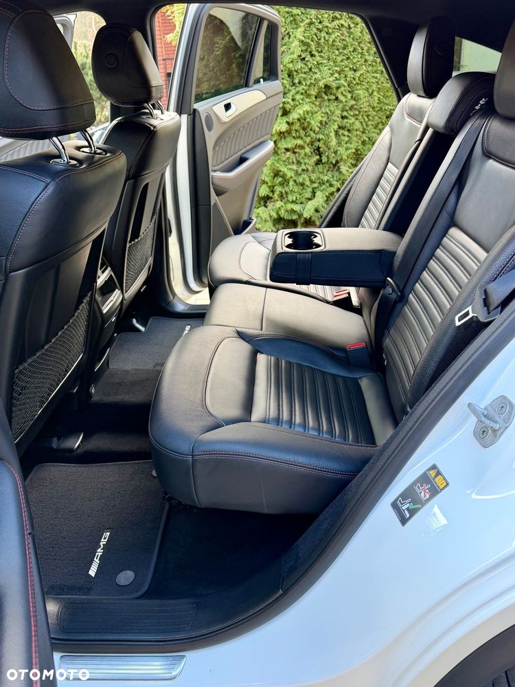 Mercedes-Benz GLE 350 d 4-Matic - 31