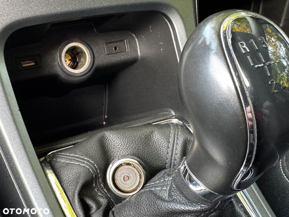 Opel Astra 1.4 Turbo - 18
