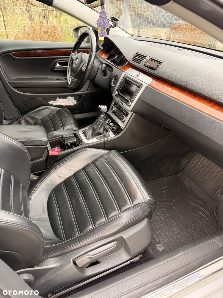 Volkswagen CC - 9