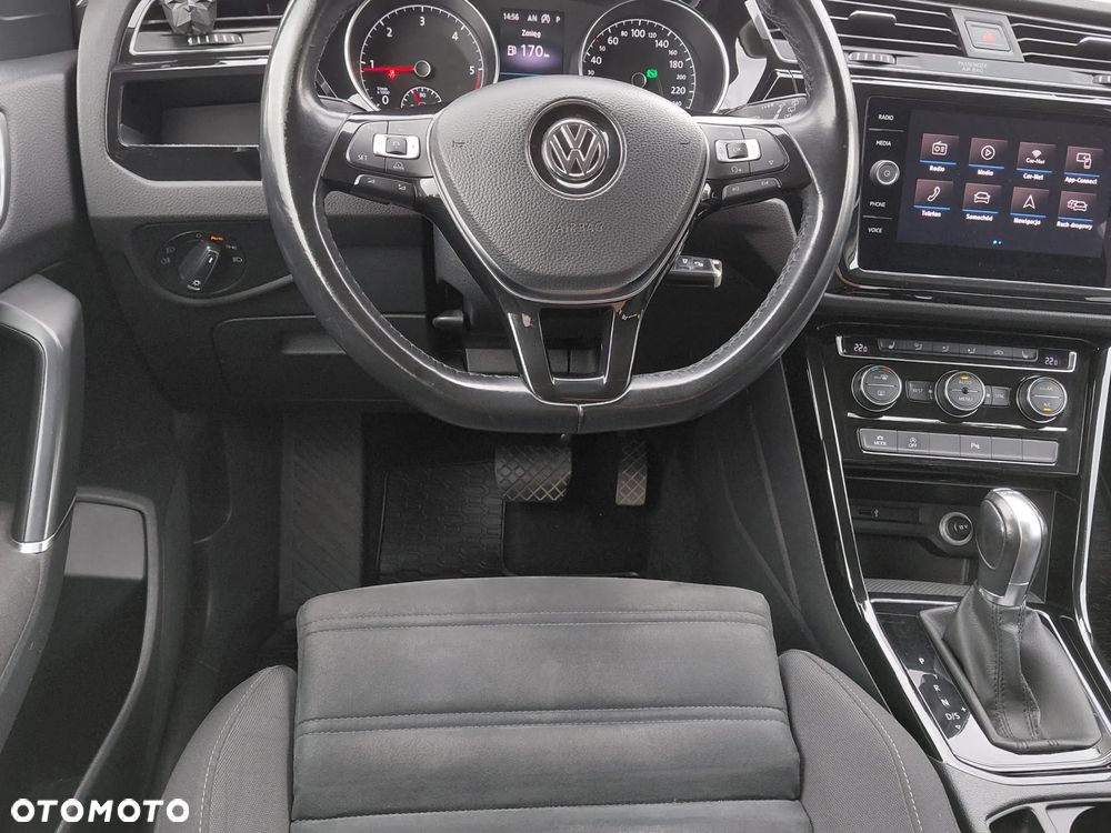 Volkswagen Touran 2.0 TDI BMT Highline DSG - 19