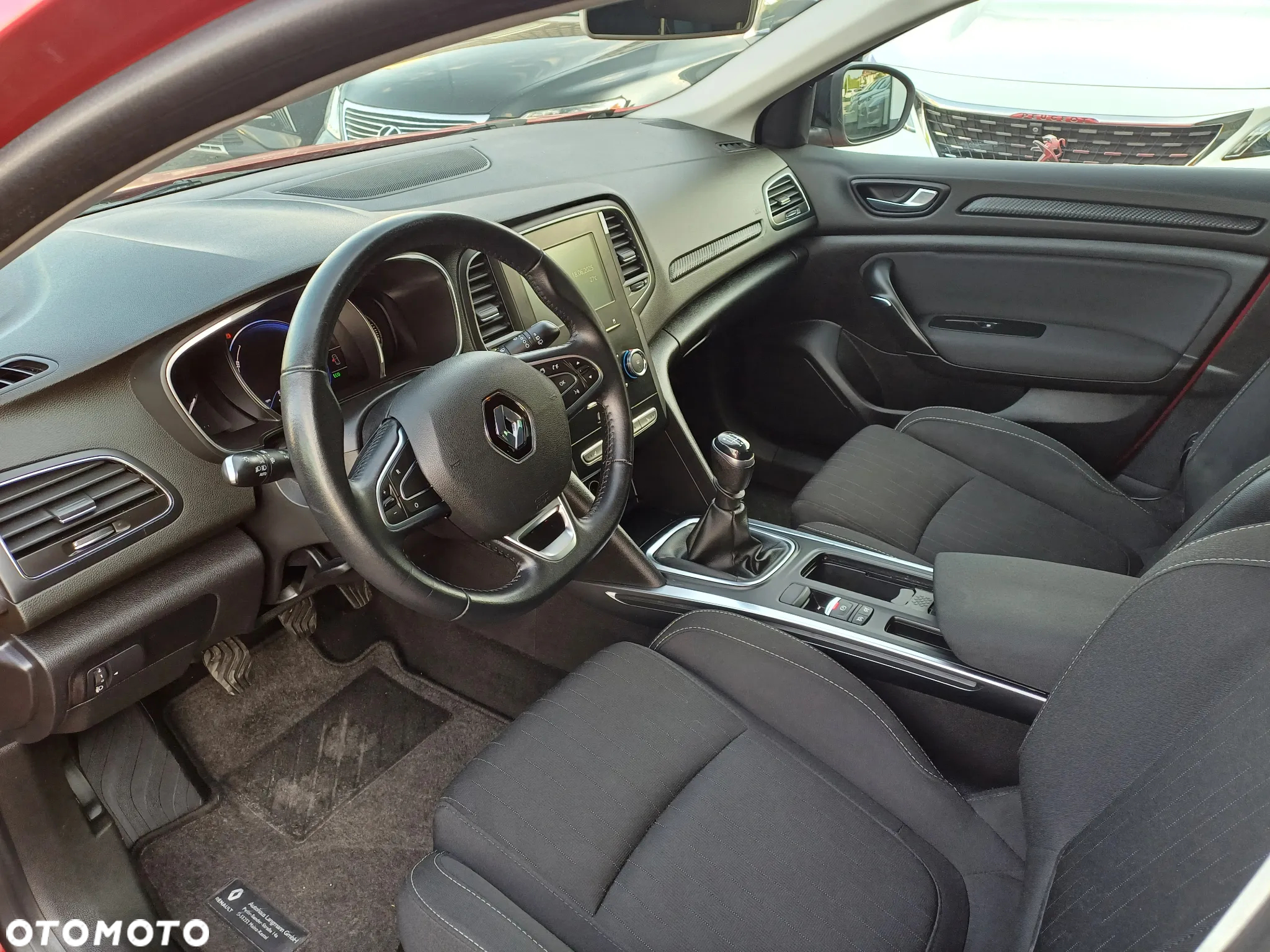 Renault Megane 1.3 TCe FAP Limited - 11